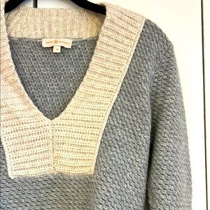 Tory Burch Grey and Cream Women's Sweater